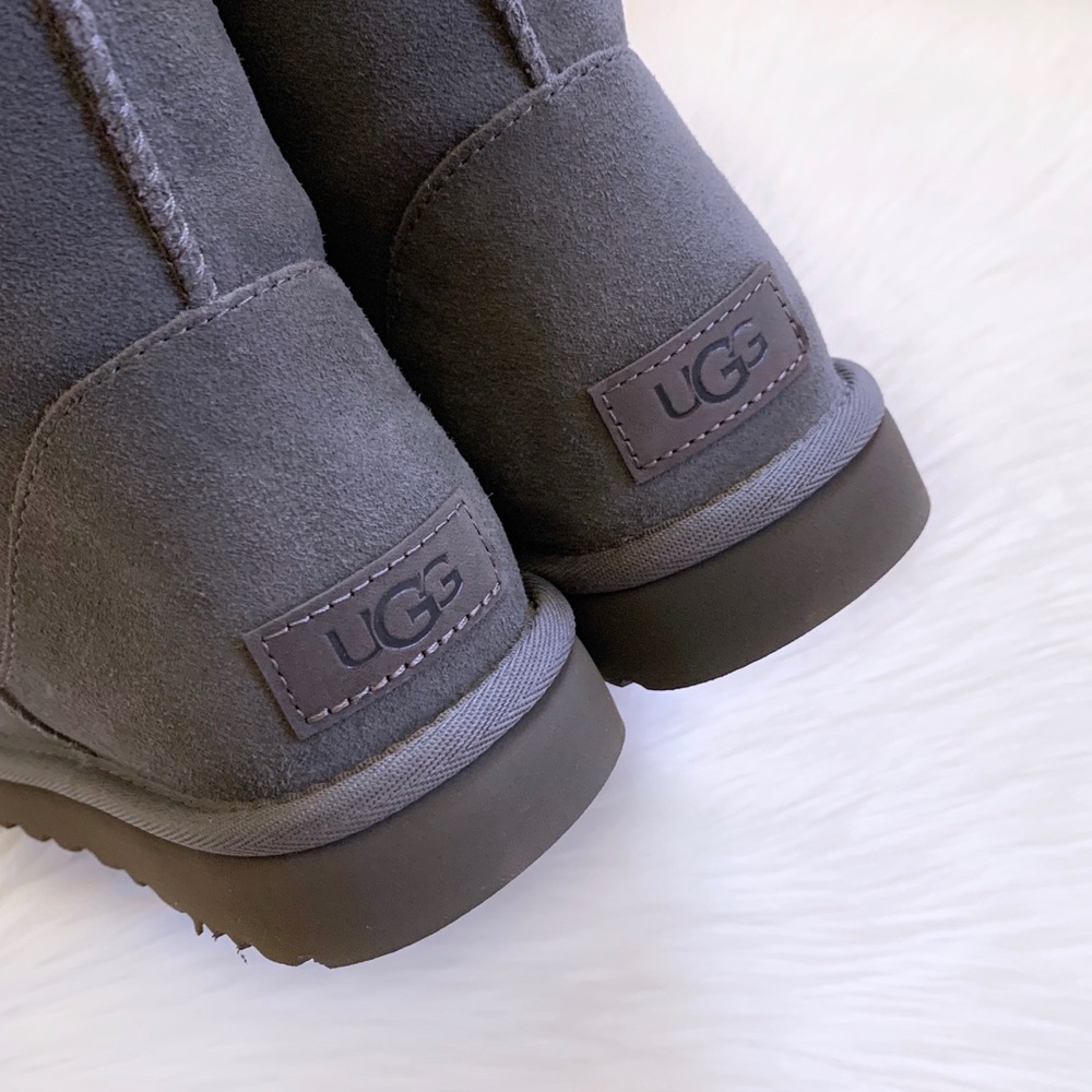 UGG Classic Short Stud II Charcoal Boots - Picture 7 of 9